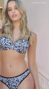 CONJUNTO DE MICROFIBRA ESTAMPADA TAZA SOFT CON BASE Y COLALES "AMALIA"