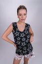 VER. PIJAMA DE ALGODON ESTAMPADO "SO STRONG" ESTRELLAS