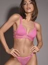 Conjunto de tul fantasía. Corpiño triangulo soft sin push up con detalle de elástico razado. Tangaless.