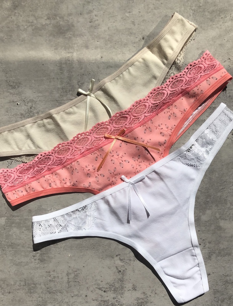 PACK X3 COLALES DE ALGODÓN Y LYCRA CON PUNTILLA Y MOÑOS