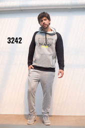 [SHE3242] INV. -15%OFF - BUZO DE HOMBRE CON FRISA COMBINADO CON ESTAMPA